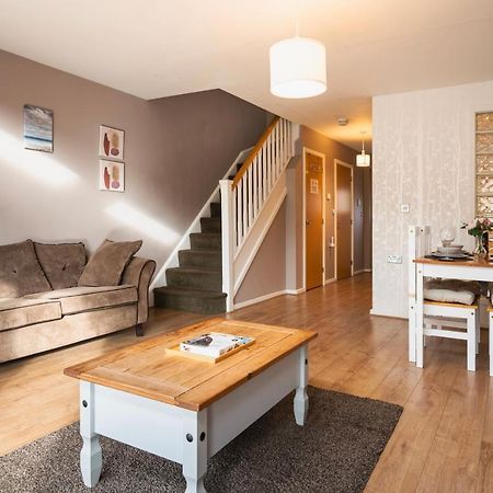 Manchester Serviced Accomodation Northernnightzzz - The Gardens Buitenkant foto