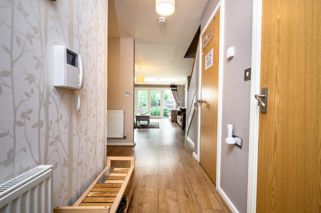 Manchester Serviced Accomodation Northernnightzzz - The Gardens Buitenkant foto