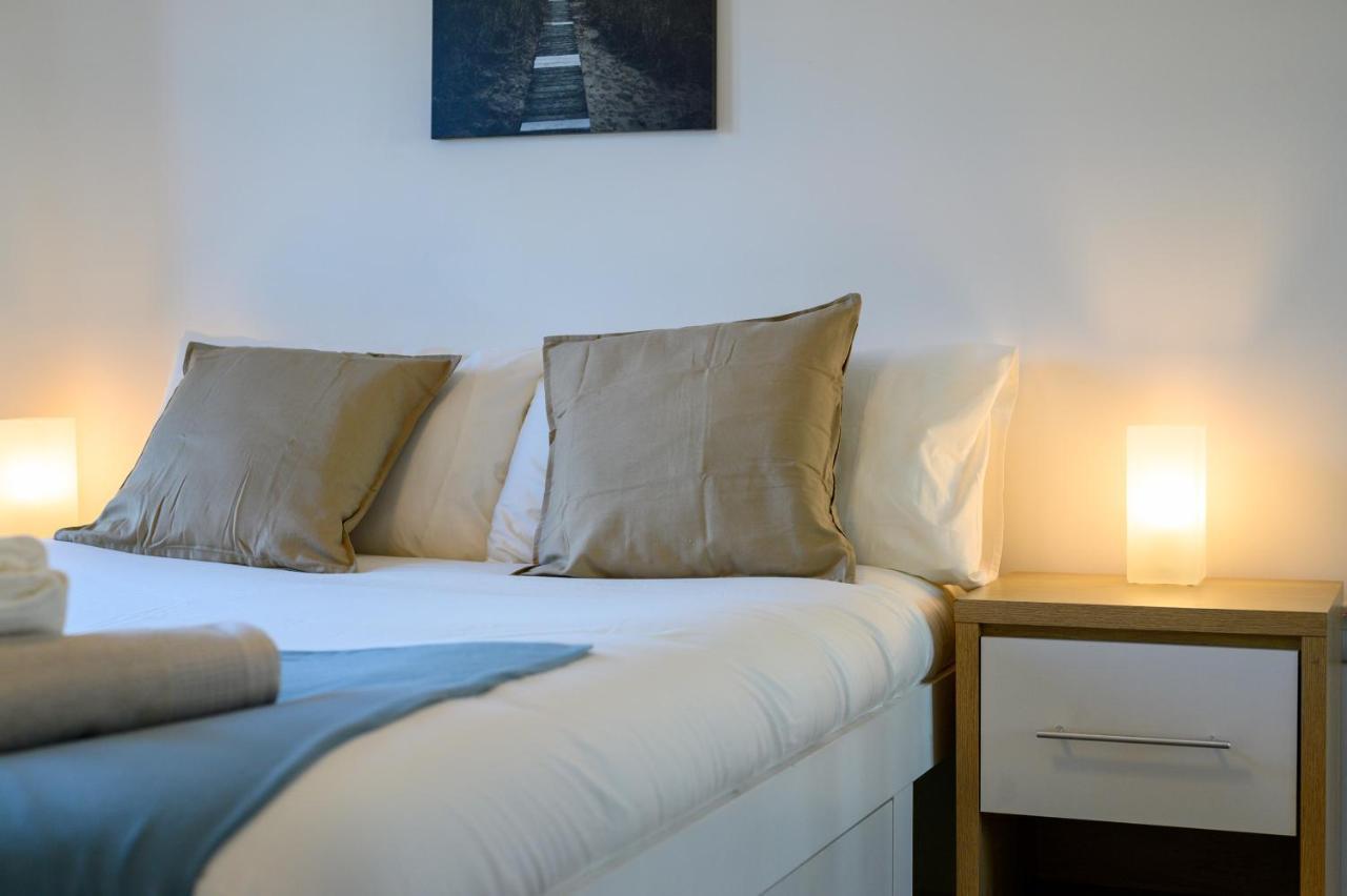 Manchester Serviced Accomodation Northernnightzzz - The Gardens Buitenkant foto