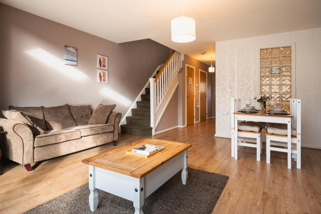 Manchester Serviced Accomodation Northernnightzzz - The Gardens Buitenkant foto
