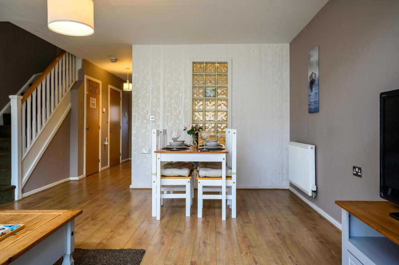 Manchester Serviced Accomodation Northernnightzzz - The Gardens Buitenkant foto